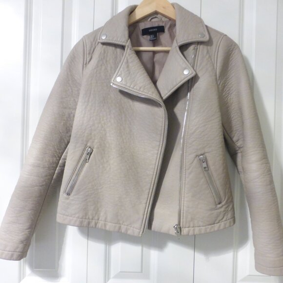 FOREVER 21 textured taupe oversized faux leather moto jacket - Picture 7 of 8